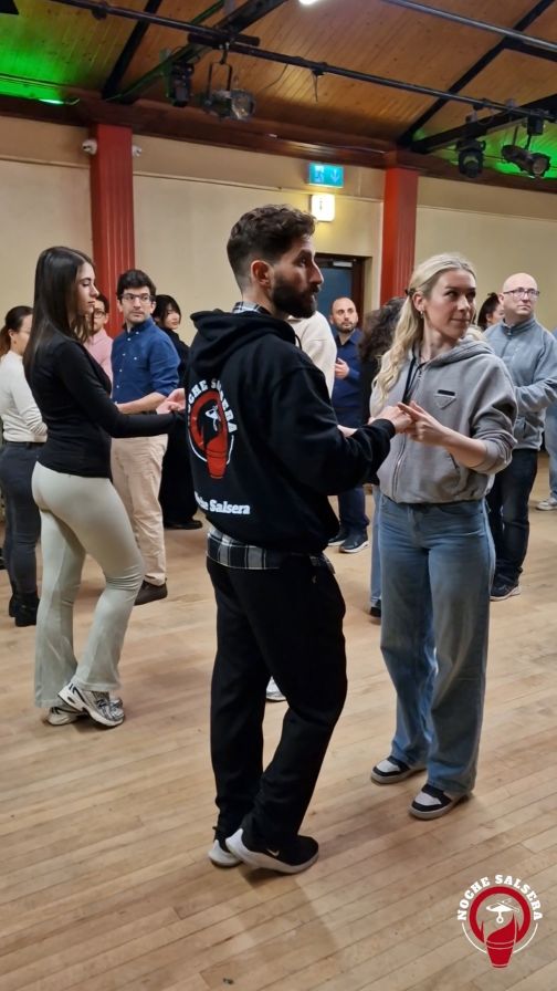 Beginner Salsa & Bachata Dance Classes in Dublin